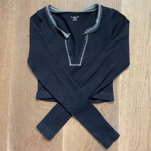 URBAN OUTFITTERS Long Sleeve Top
